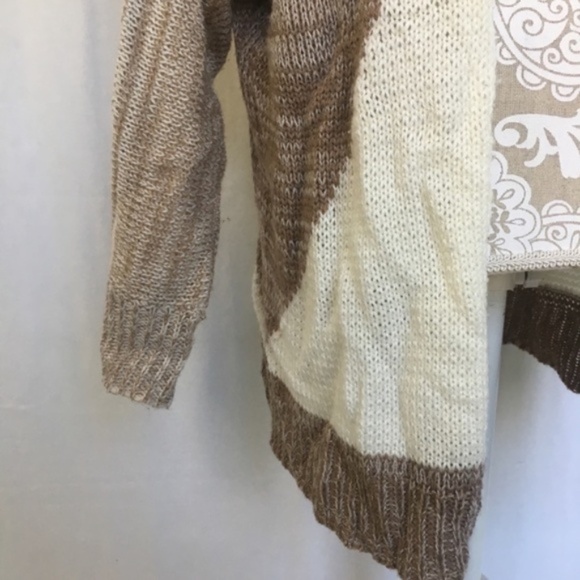 Mossimo // Tan, Cream Chunky Sweater Cardigan M - Picture 3 of 8